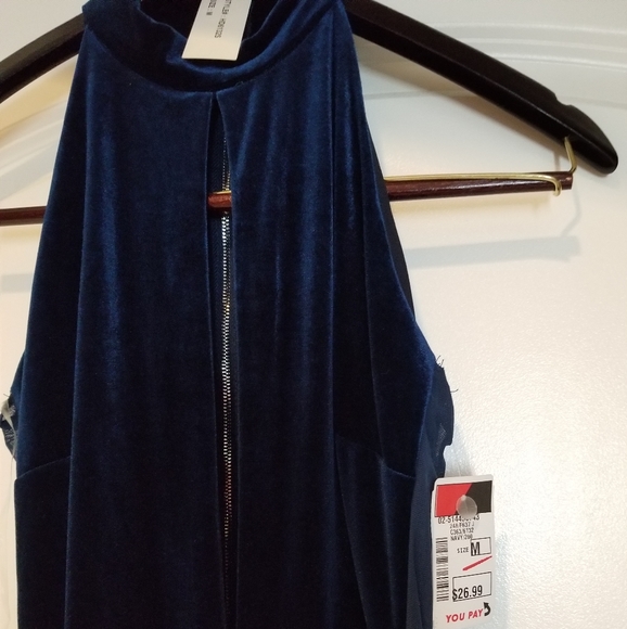 Jumpsuit - Picture 2 of 4